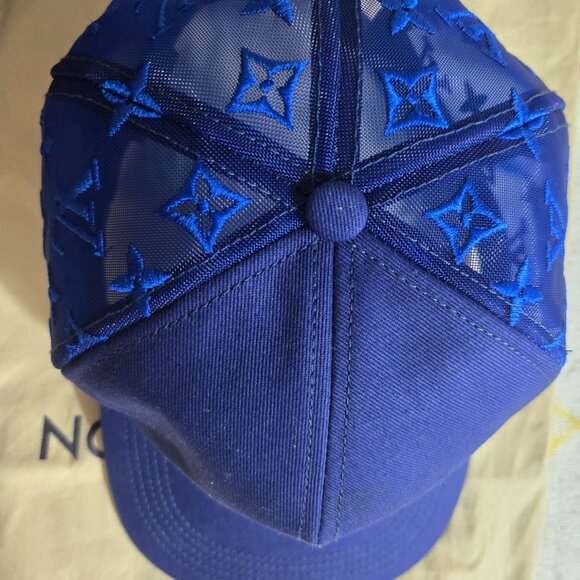 authentic LV hat - Picture 2 of 9